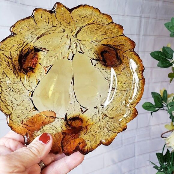 Beautiful Indiana Glass Gold Amber Pear Footed Condiment Bowl Candy Dish - Picture 8 of 8